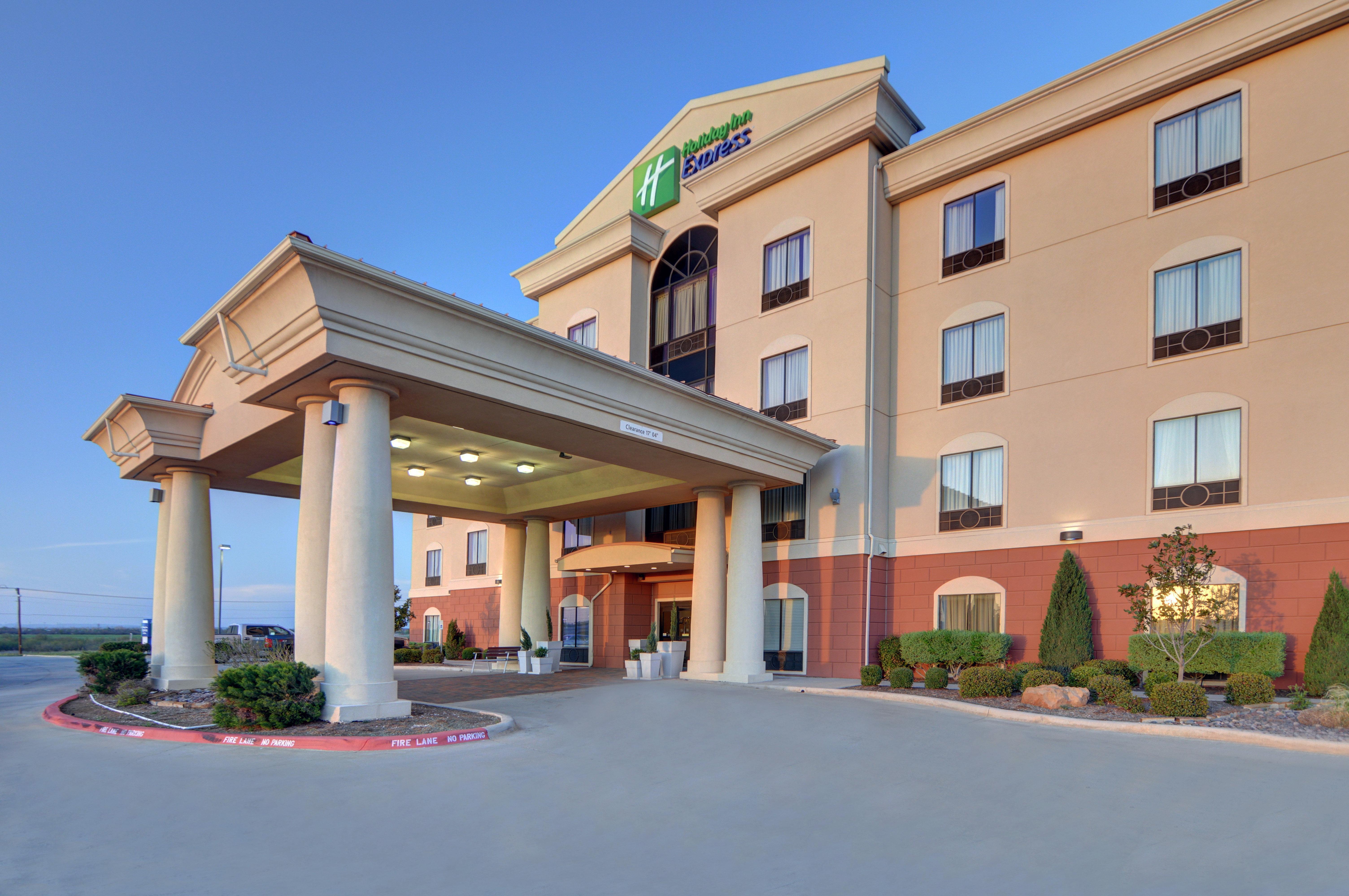 Holiday Inn Express Hotel And Suites Altus, An Ihg Hotel Exterior photo