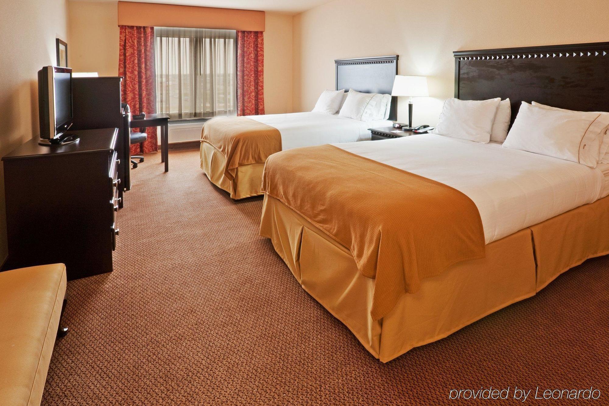 Holiday Inn Express Hotel And Suites Altus, An Ihg Hotel Room photo